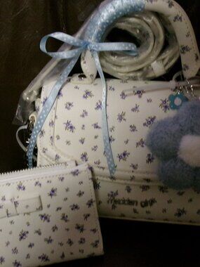 NWT Madden Girl White with Blue Flowers Crossbody Satchel and Matching Wallet